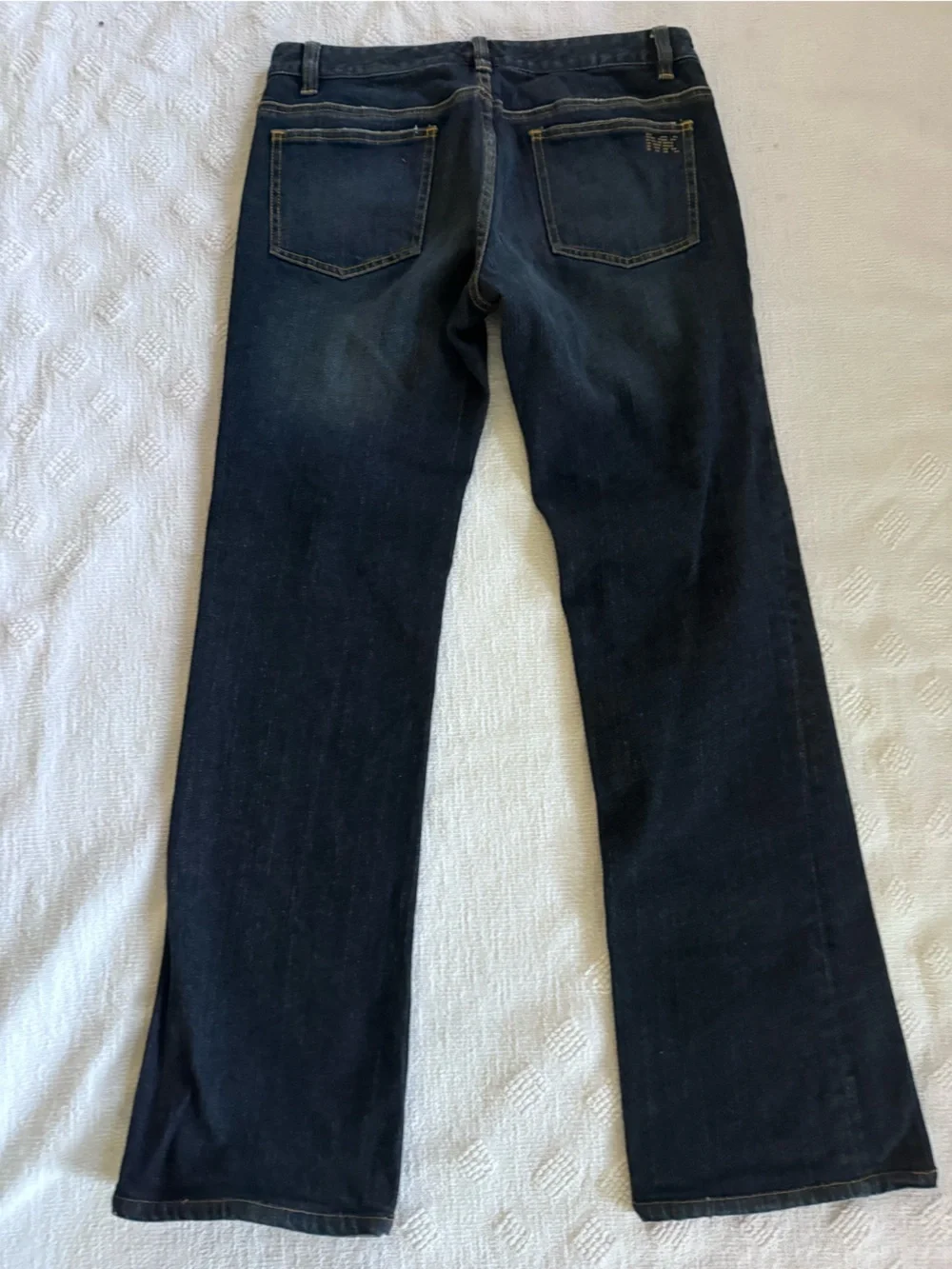 Micheal Kors wide leg jeans-Dark wash-SZ 6 M3